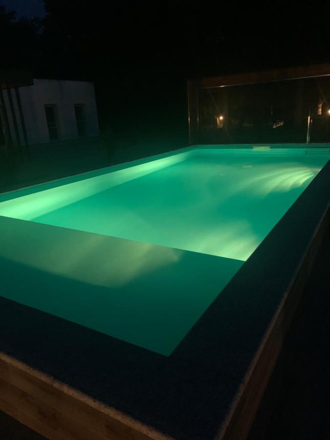 Mohácsi Wellness Vendégház és Lovasklub Exterior foto